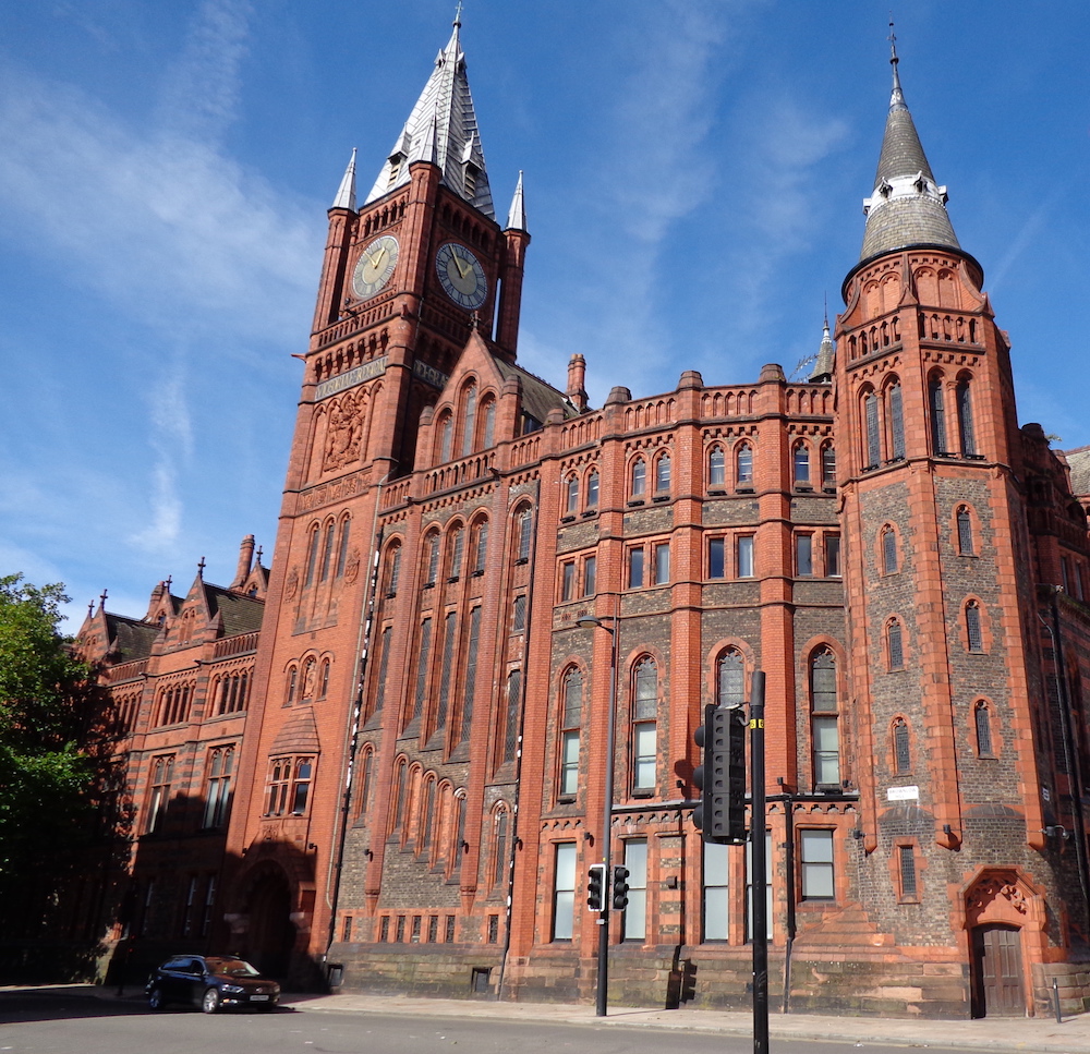 Victoria Building, University of Liverpool. Superchilum